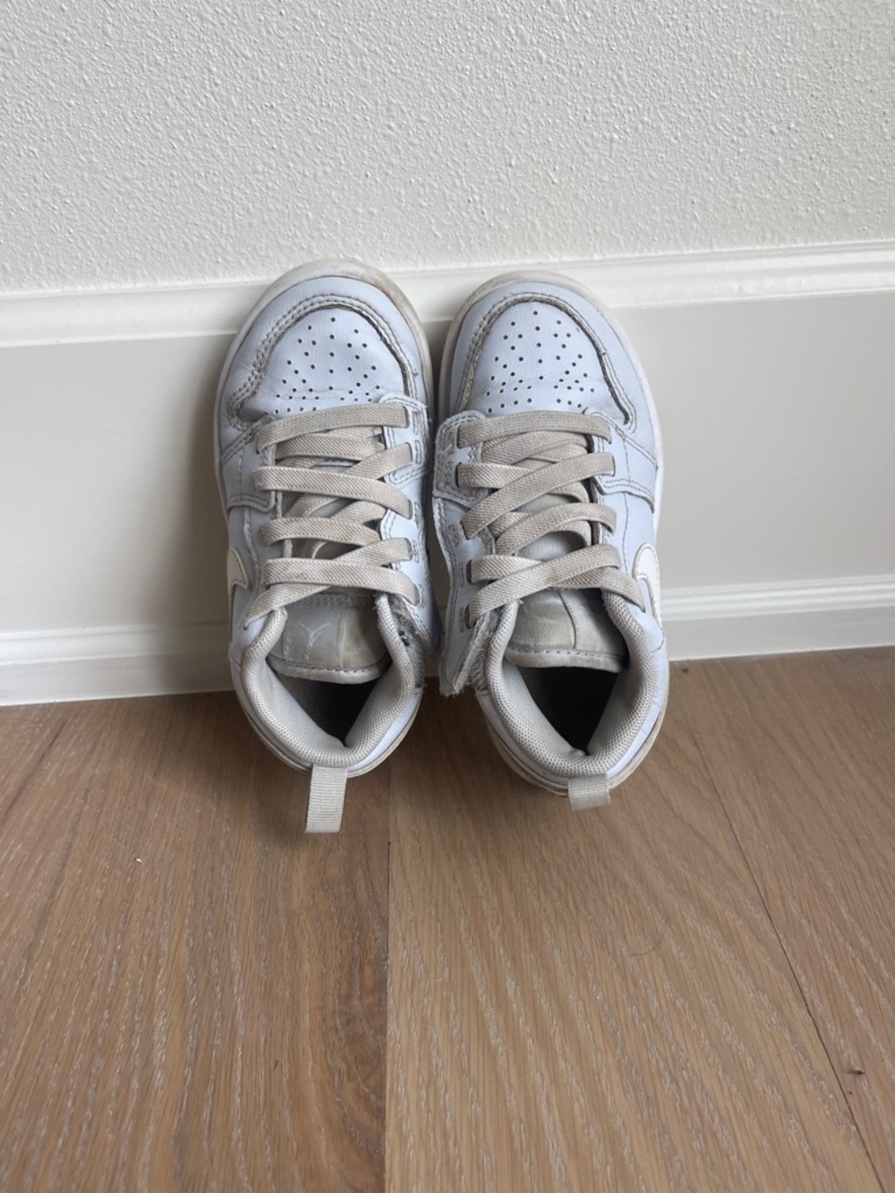 Nike Kids White and Light Blue Velcro Sneakers